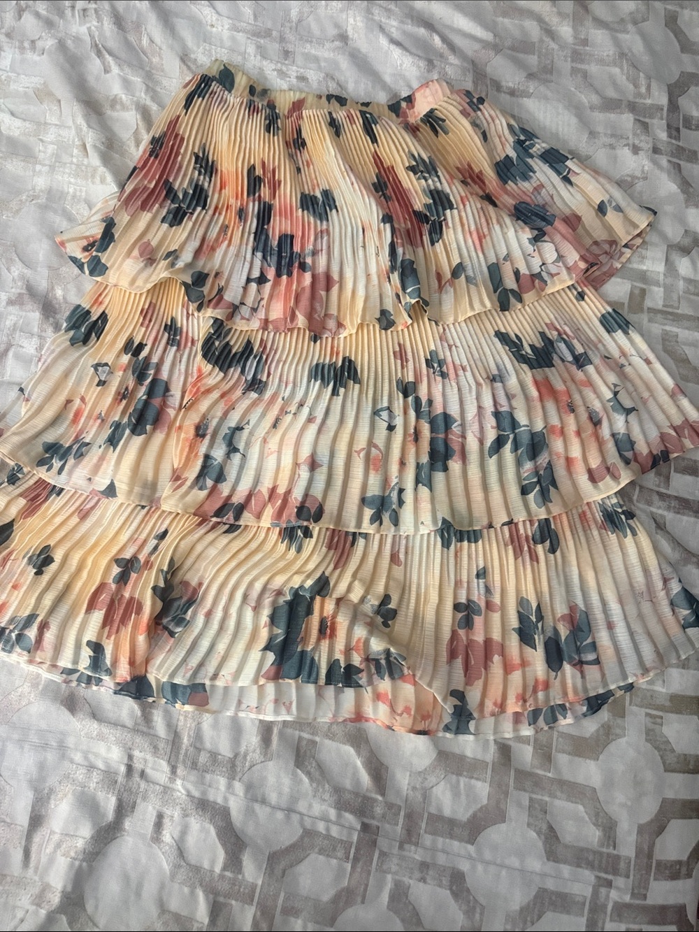 Pleated Tiered Floral Skirt - Cream Pink Blue